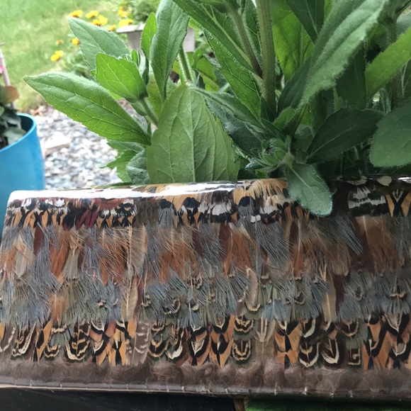 Vintage Pheasant Feather Accordion Clutch Wallet Korea in barely used condition - Picture 2 of 7